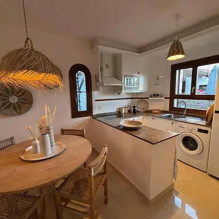 Apartment Hippie Und Famila Paraiso *